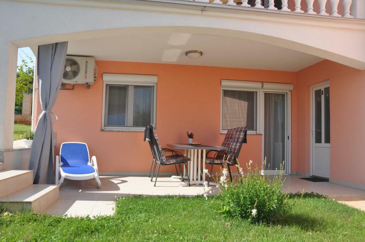 Apartments Rosa Umag Exterior foto